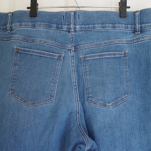 SPANX Cropped Wide Leg Pull on Jeans Plus Size 3X - Picture 2 of 8